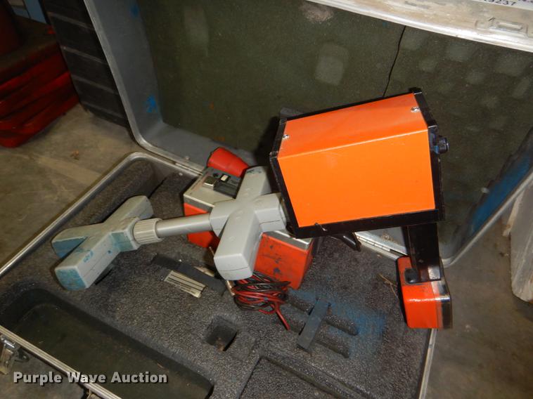 image for item FK9237 (4) electronic finders