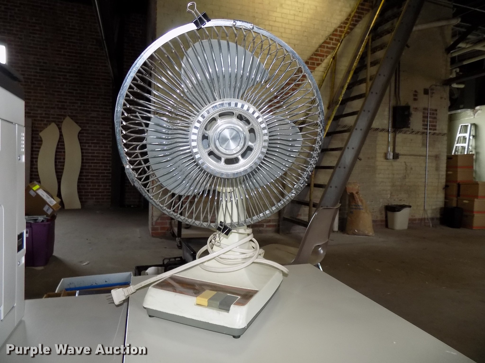 Office equipment in Lincoln, NE Item DZ9696 sold Purple Wave