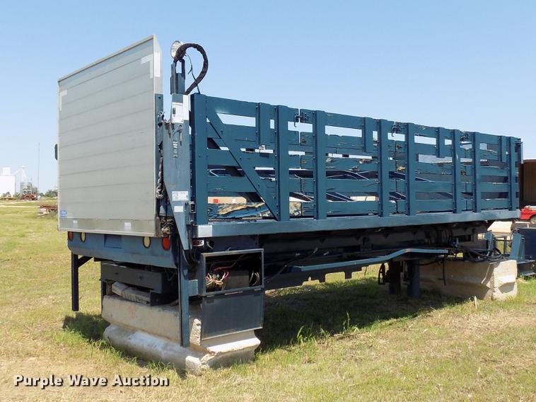 image for item DB9669 Scissor lift bed