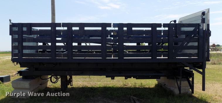 image for item DB9669 Scissor lift bed