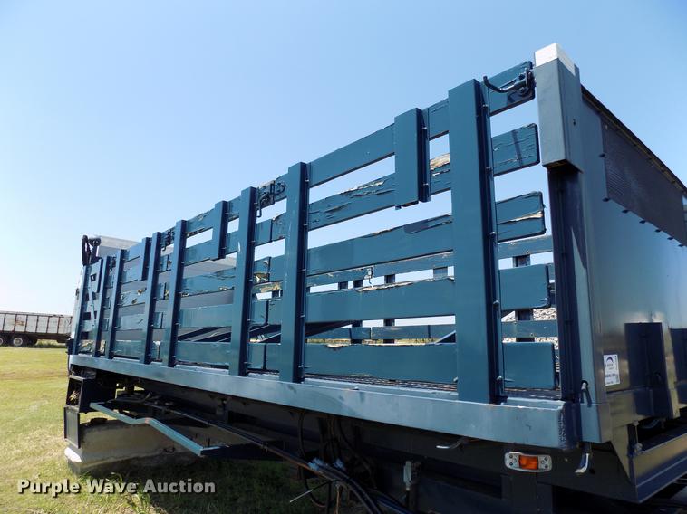 image for item DB9669 Scissor lift bed