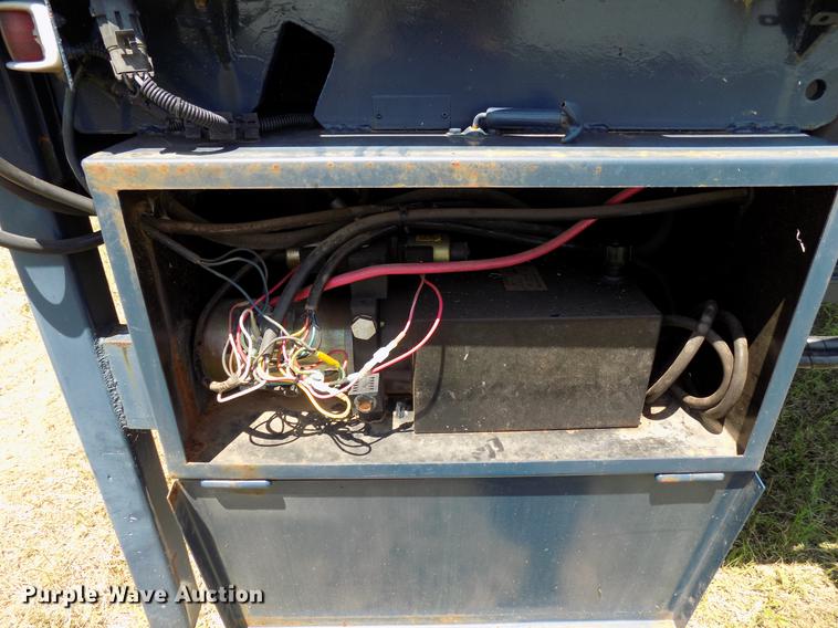 image for item DB9669 Scissor lift bed