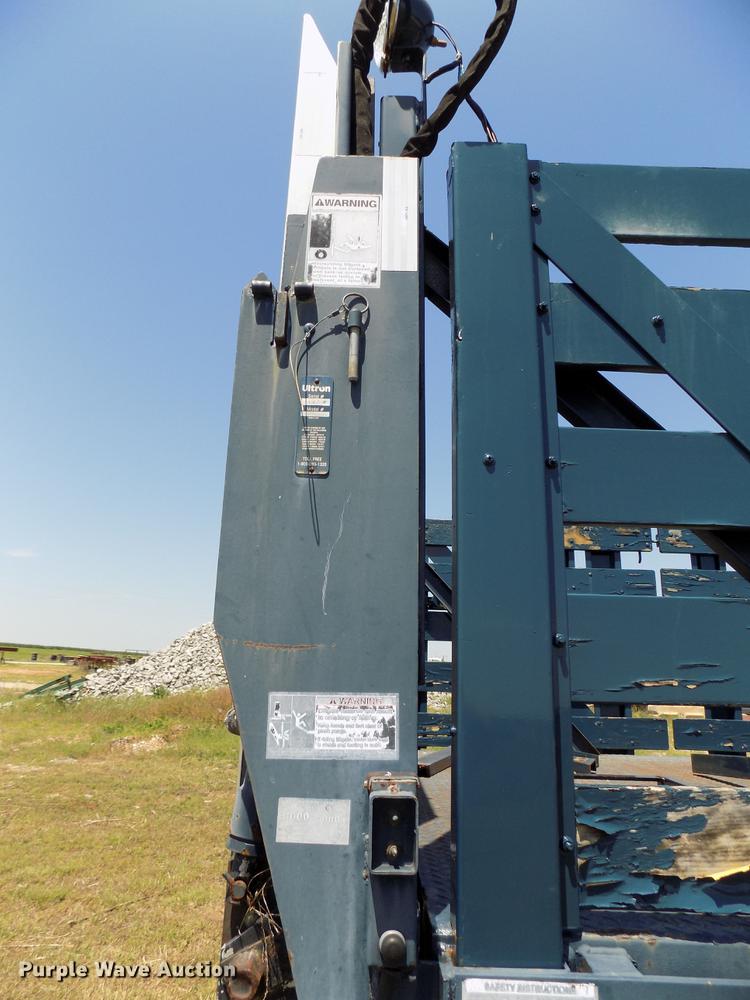 image for item DB9669 Scissor lift bed