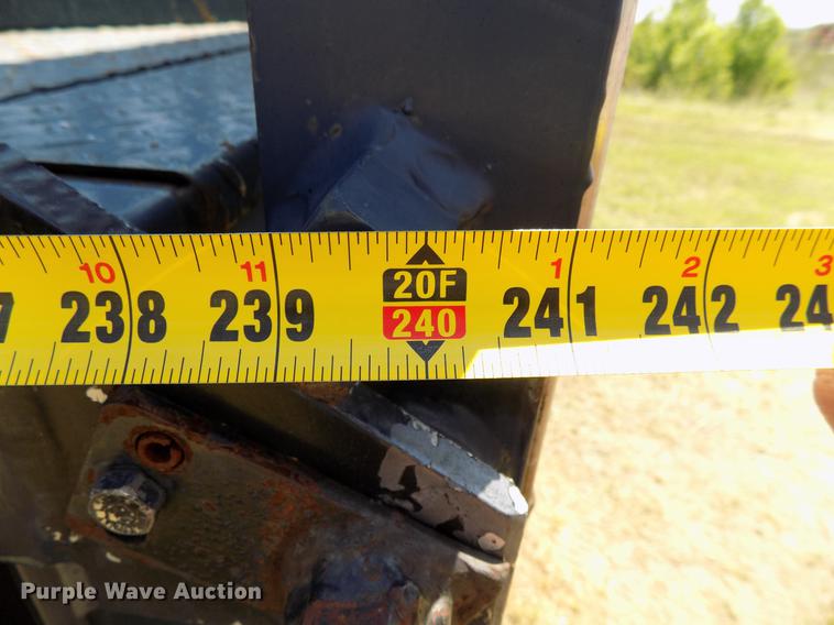 image for item DB9669 Scissor lift bed