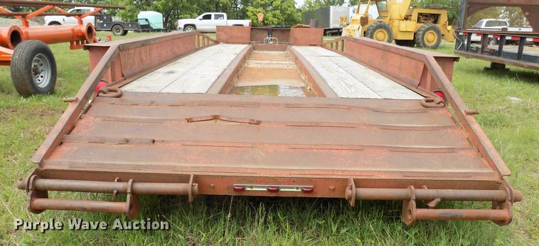 image for item DB9683 2000 Belshe DB18 equipment trailer