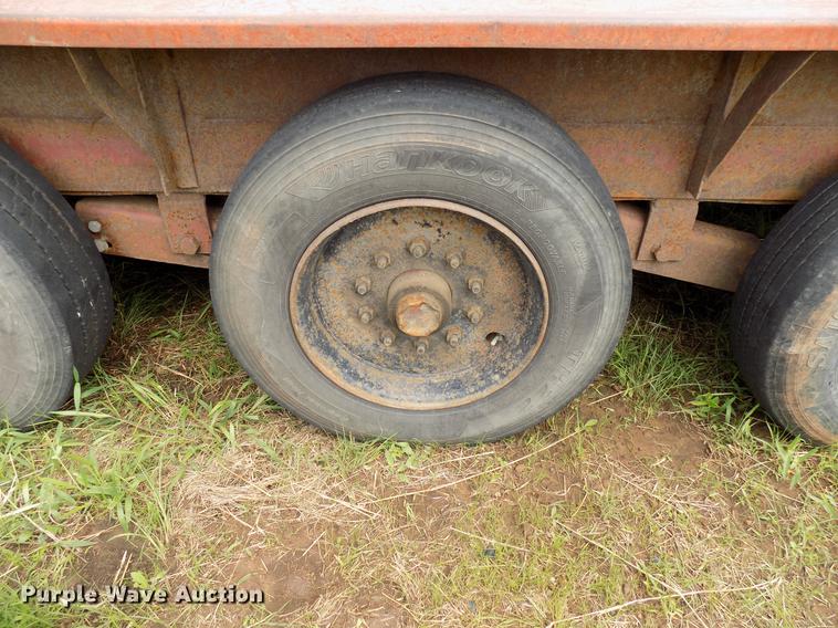 image for item DB9683 2000 Belshe DB18 equipment trailer