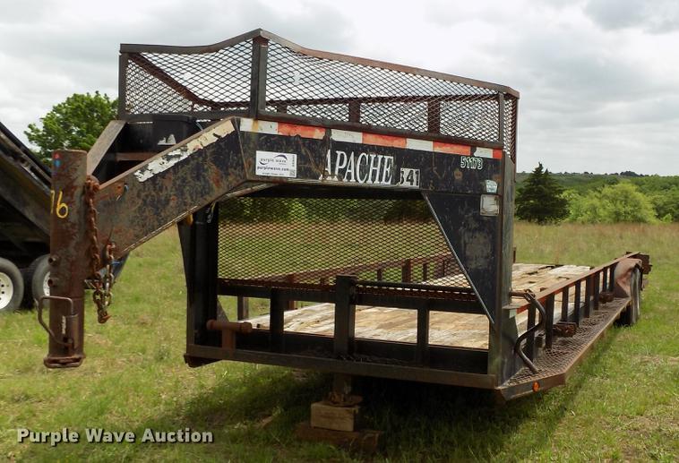 image for item DB9684 2005 Apache 51173 equipment trailer