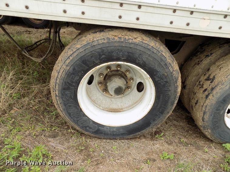 image for item DB9689 2000 Wabash Bison dry van trailer