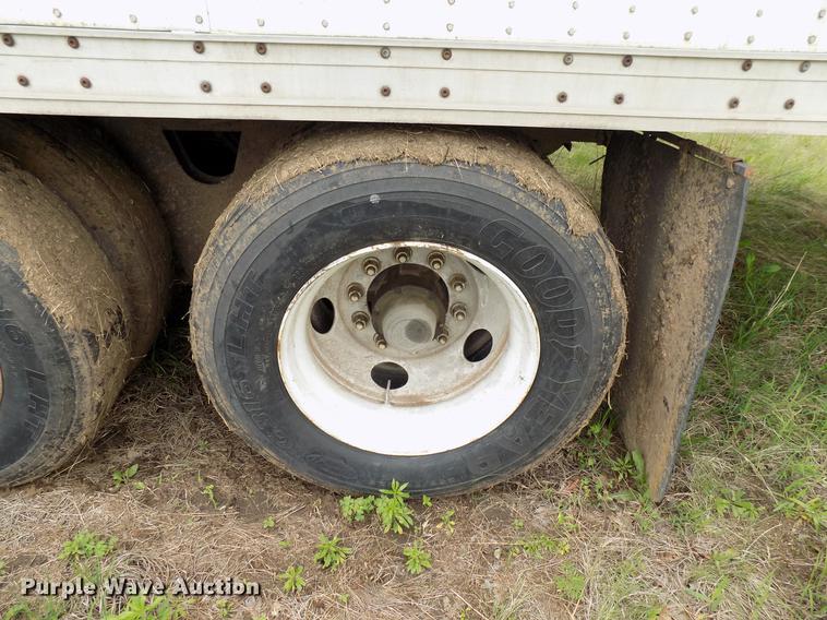 image for item DB9689 2000 Wabash Bison dry van trailer