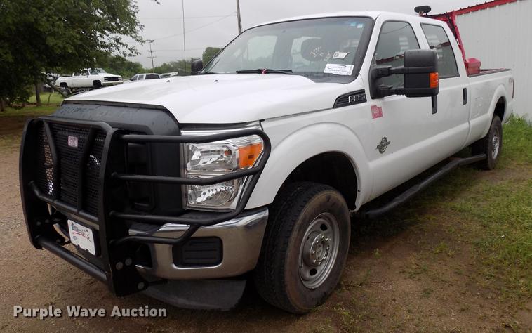 image for item DB9699 2014 Ford F350 Super Duty Crew Cab pickup truck