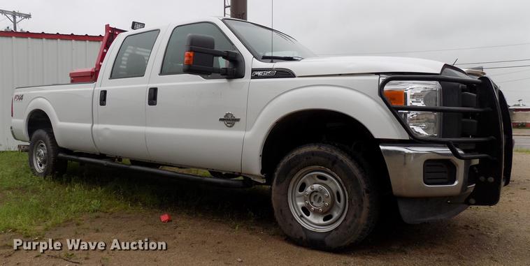 image for item DB9699 2014 Ford F350 Super Duty Crew Cab pickup truck