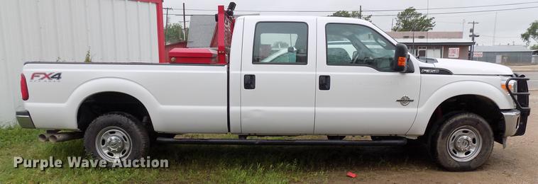image for item DB9699 2014 Ford F350 Super Duty Crew Cab pickup truck