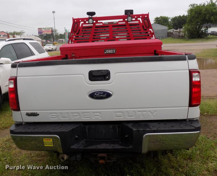 image for item DB9699 2014 Ford F350 Super Duty Crew Cab pickup truck