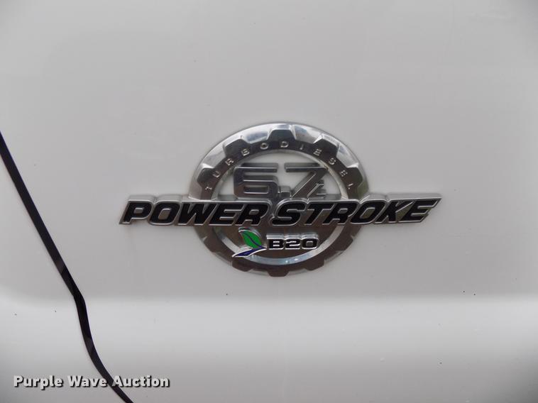 image for item DB9699 2014 Ford F350 Super Duty Crew Cab pickup truck