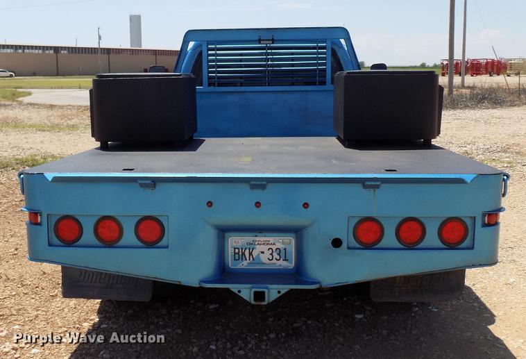 image for item DB9760 1991 Dodge D350 flatbed pickup truck