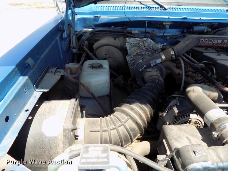 image for item DB9760 1991 Dodge D350 flatbed pickup truck