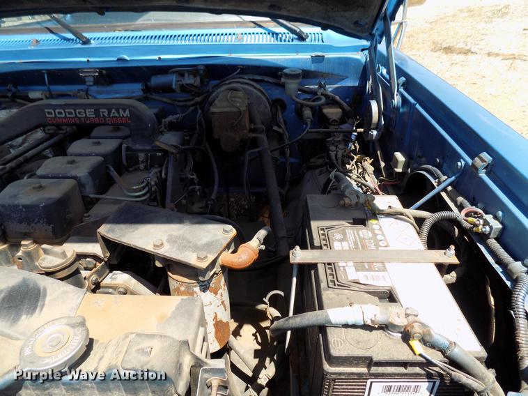 image for item DB9760 1991 Dodge D350 flatbed pickup truck