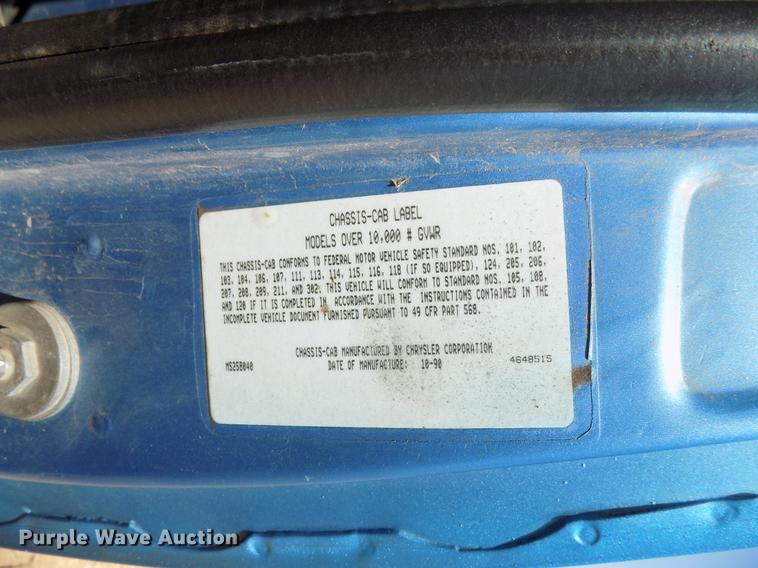 image for item DB9760 1991 Dodge D350 flatbed pickup truck