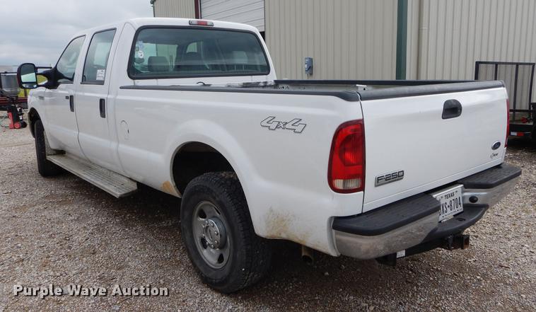 image for item DC0228 2006 Ford F250 Super Duty Crew Cab pickup truck