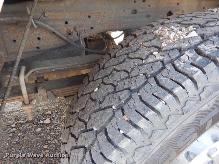 image for item DC0228 2006 Ford F250 Super Duty Crew Cab pickup truck