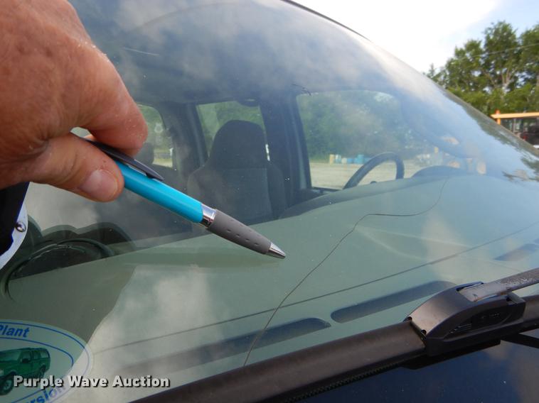 image for item DC0228 2006 Ford F250 Super Duty Crew Cab pickup truck