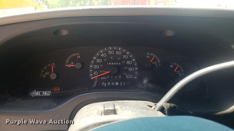 image for item DD4707 1998 Ford Econoline E350 box truck