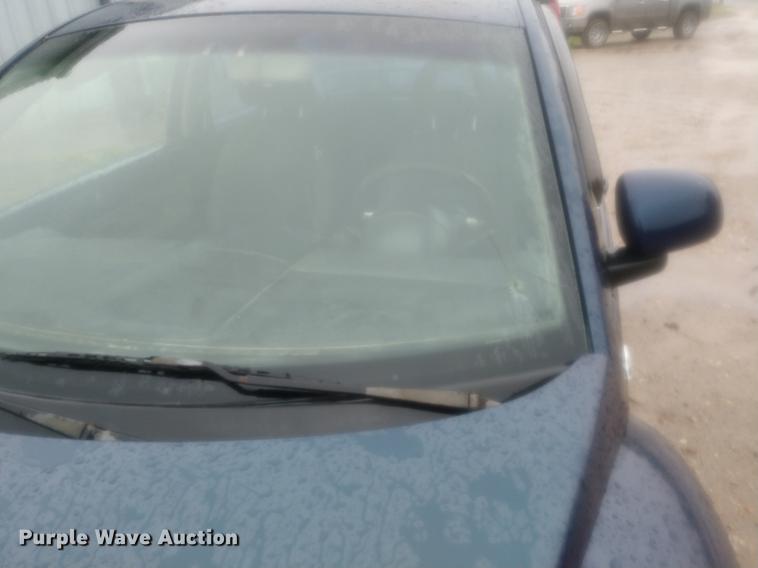 image for item DD7005 2000 Volkswagen New Beetle