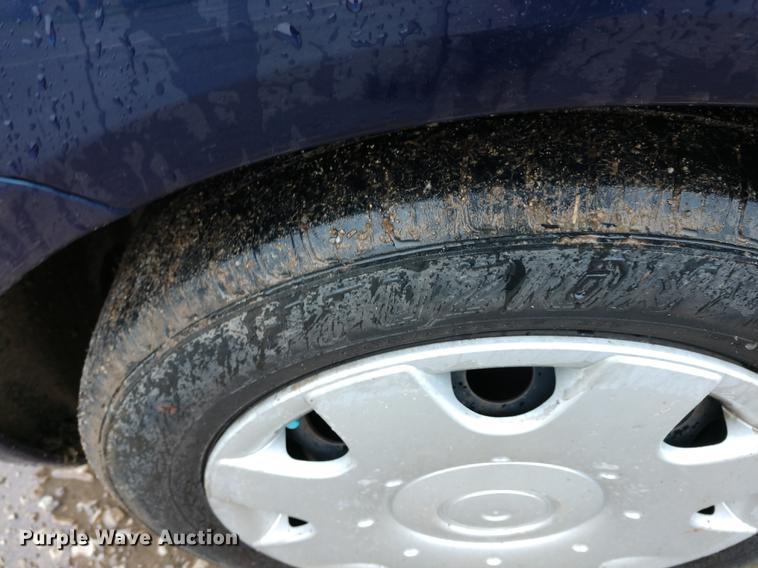 image for item DD7005 2000 Volkswagen New Beetle