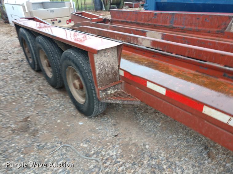 image for item DD7011 2000 Belshe equipment trailer