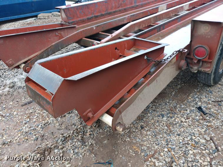 image for item DD7011 2000 Belshe equipment trailer