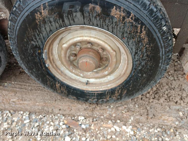 image for item DD7011 2000 Belshe equipment trailer