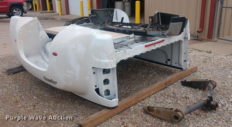 image for item DD7014 Chevrolet Silverado 3500HD pickup truck bed