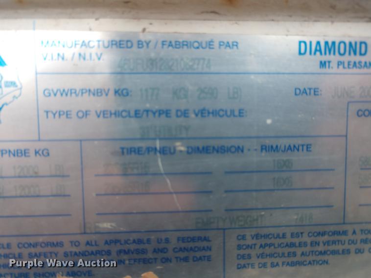 image for item DD7018 2002 Diamond C Fleetneck equipment trailer