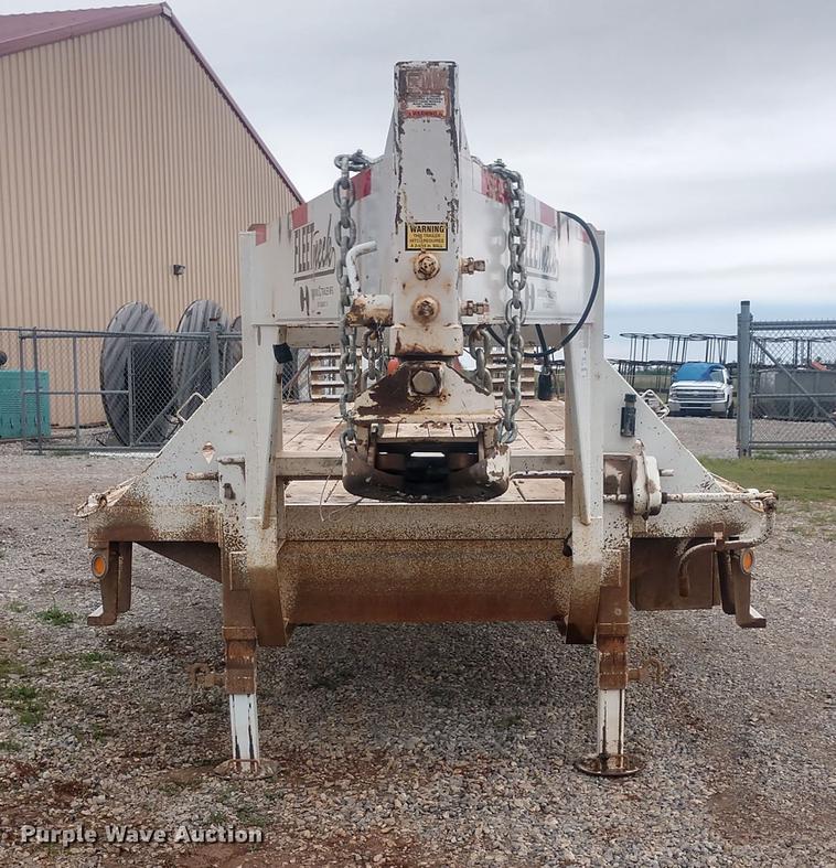 image for item DD7018 2002 Diamond C Fleetneck equipment trailer