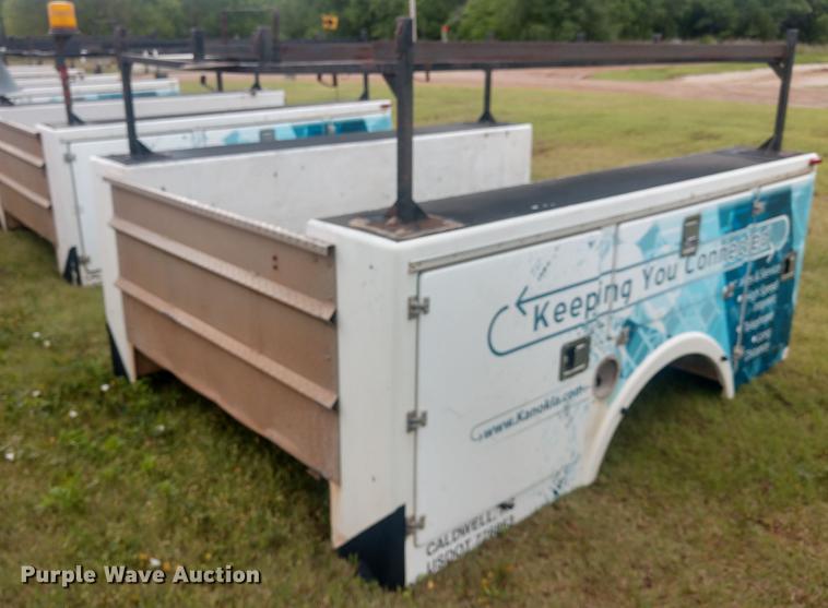 image for item DD7019 Northwest Bodies Inc. fiberglass utility bed