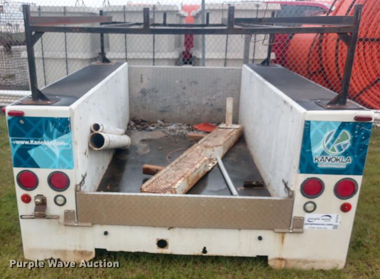 image for item DD7019 Northwest Bodies Inc. fiberglass utility bed