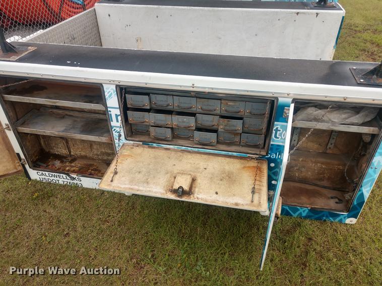 image for item DD7019 Northwest Bodies Inc. fiberglass utility bed