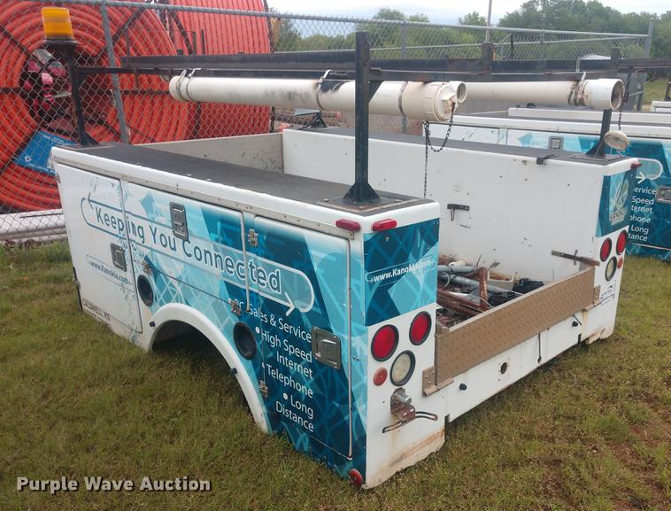 image for item DD7020 Northwest Bodies Inc. fiberglass utility bed