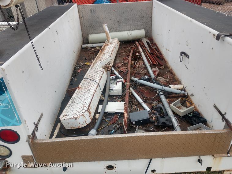 image for item DD7020 Northwest Bodies Inc. fiberglass utility bed