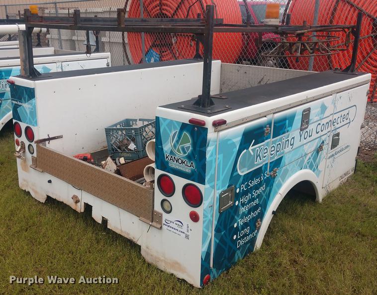 image for item DD7021 Northwest Bodies Inc. fiberglass utility bed