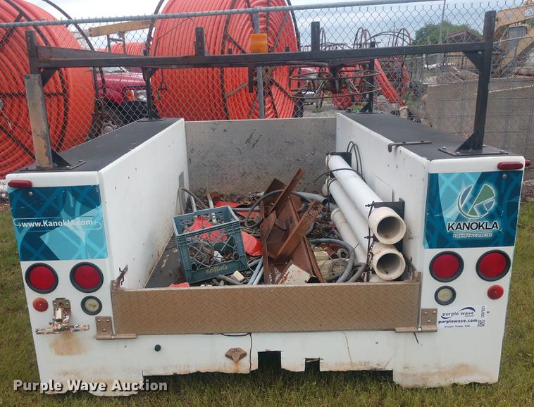 image for item DD7021 Northwest Bodies Inc. fiberglass utility bed