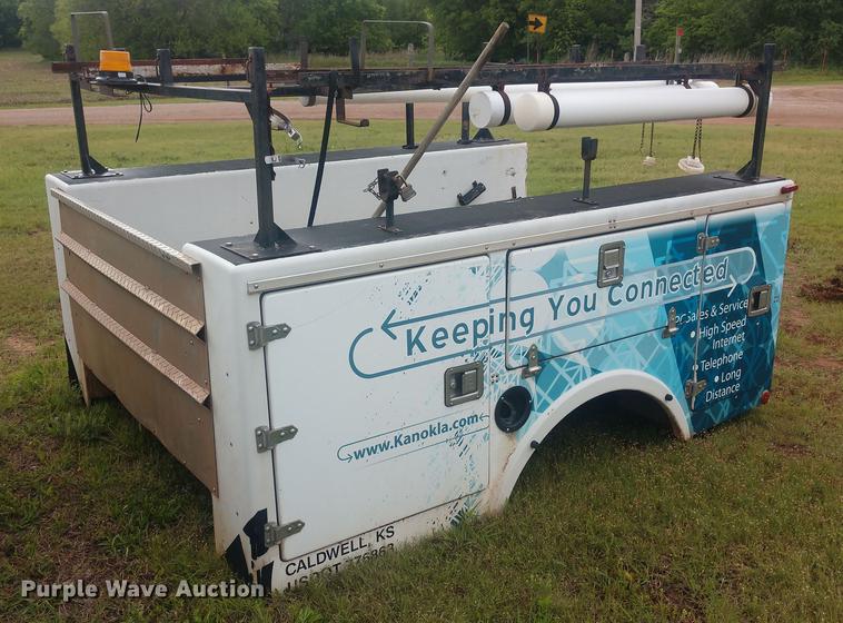 image for item DD7022 Northwest Bodies Inc. fiberglass utility bed