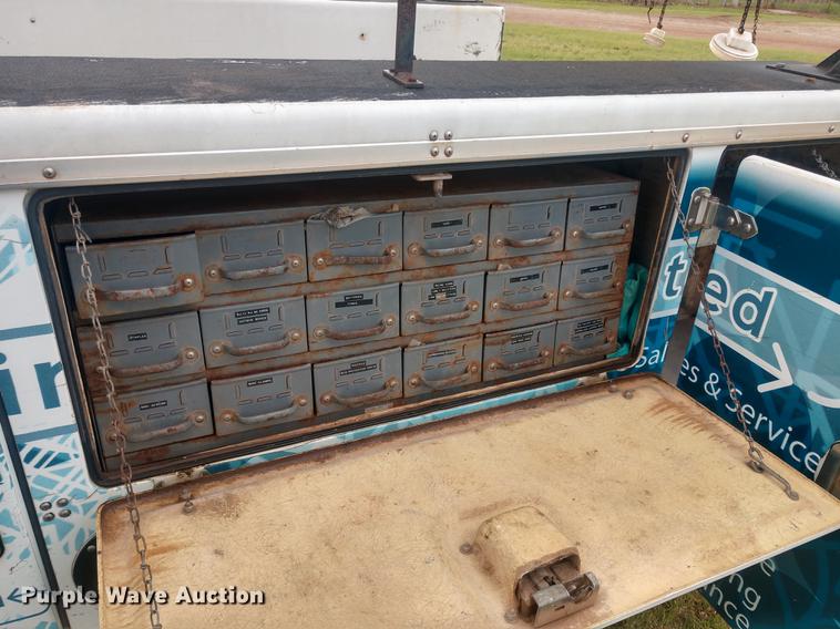 image for item DD7022 Northwest Bodies Inc. fiberglass utility bed