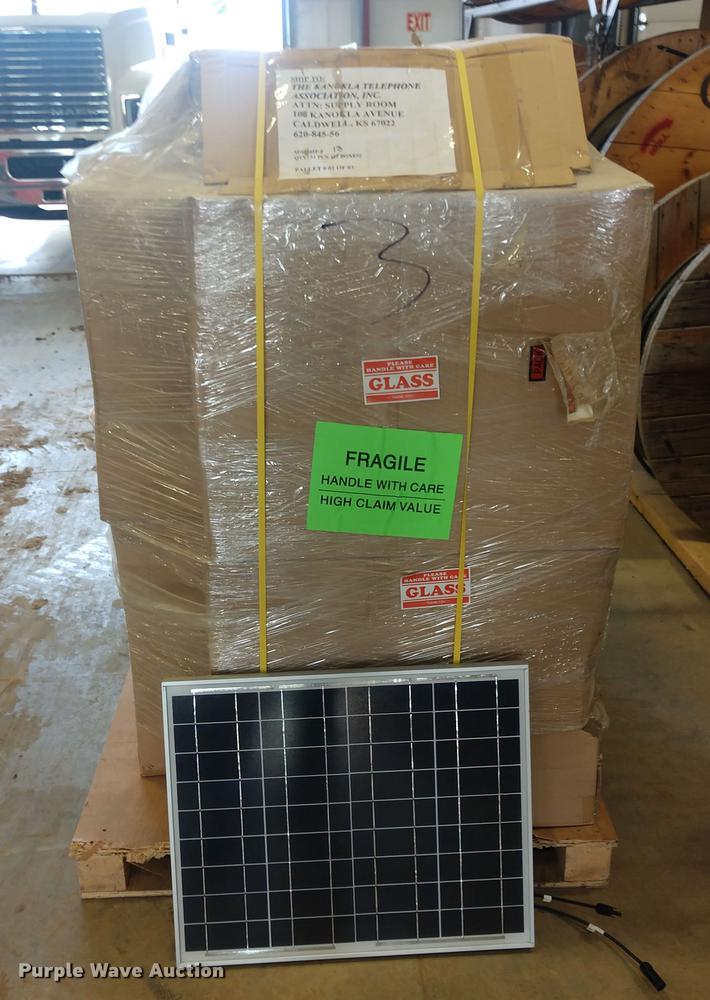 image for item DD7027 (52) Solar Tech panels
