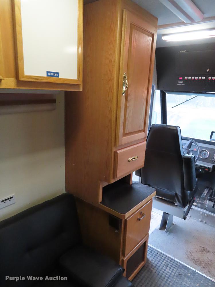 image for item DE3483 1990 Chevrolet mobile command center truck