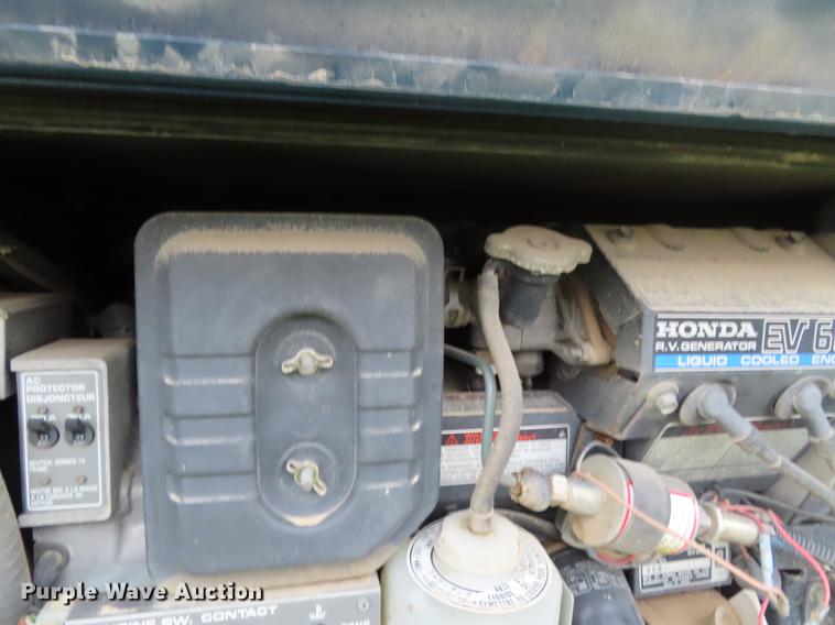 image for item DE3483 1990 Chevrolet mobile command center truck