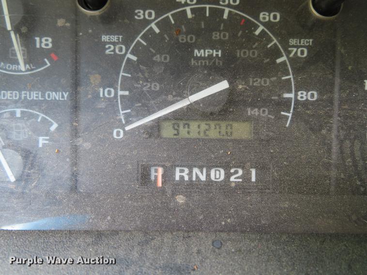 image for item DE3515 1993 Ford F250 SuperCab pickup truck