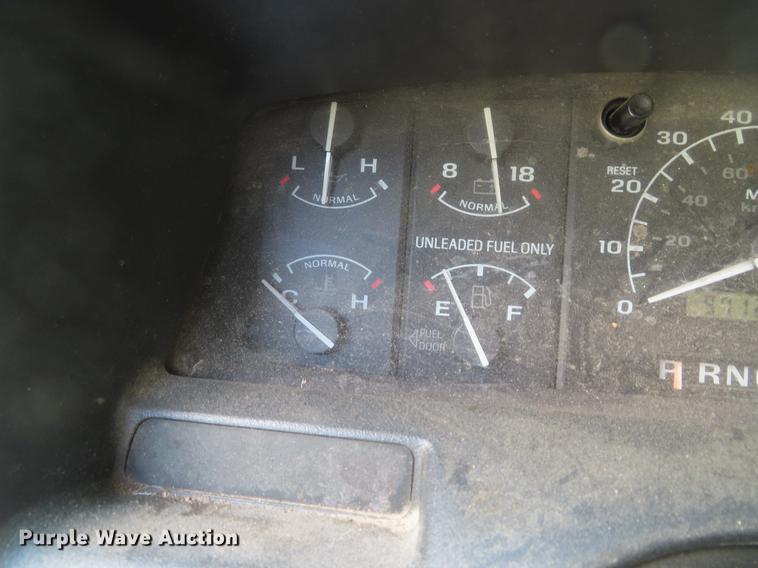 image for item DE3515 1993 Ford F250 SuperCab pickup truck