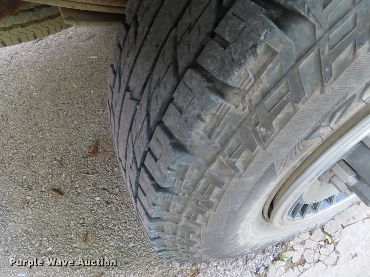 image for item DE3515 1993 Ford F250 SuperCab pickup truck