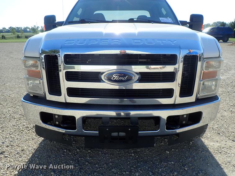 image for item DE5351 2008 Ford F350 Super Duty SuperCab pickup truck